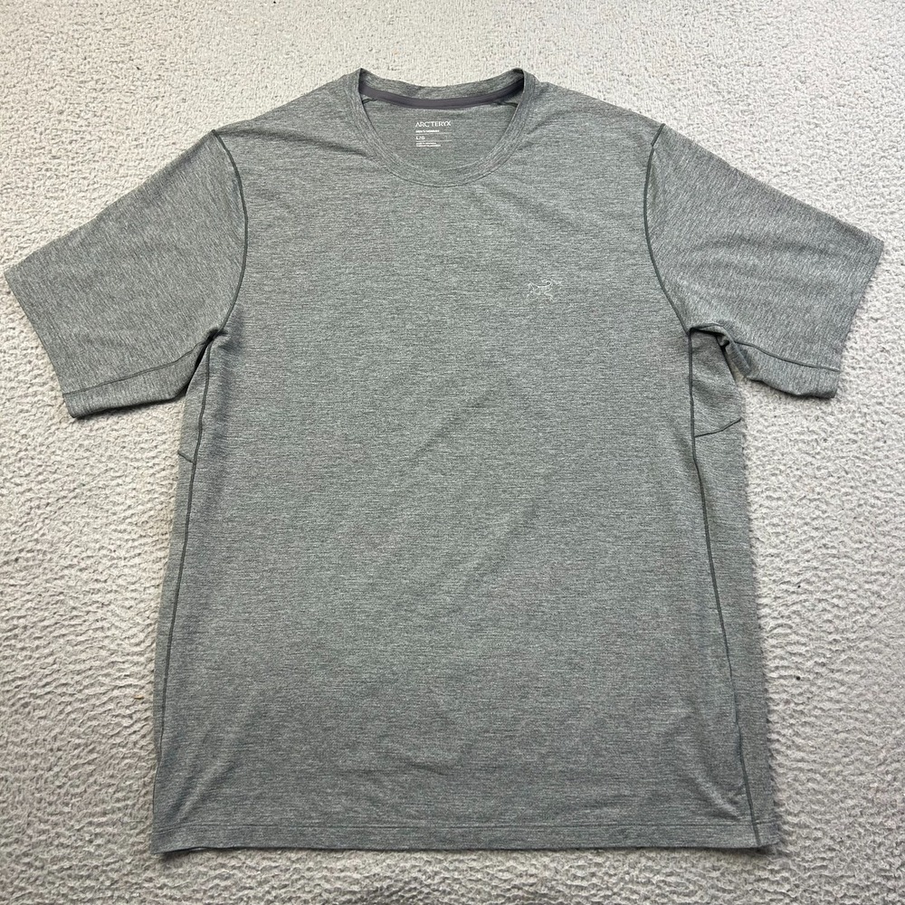 Arc'teryx Men's Gray Heather Cormac Crew Short Sleeve Performance T-Shirt Large